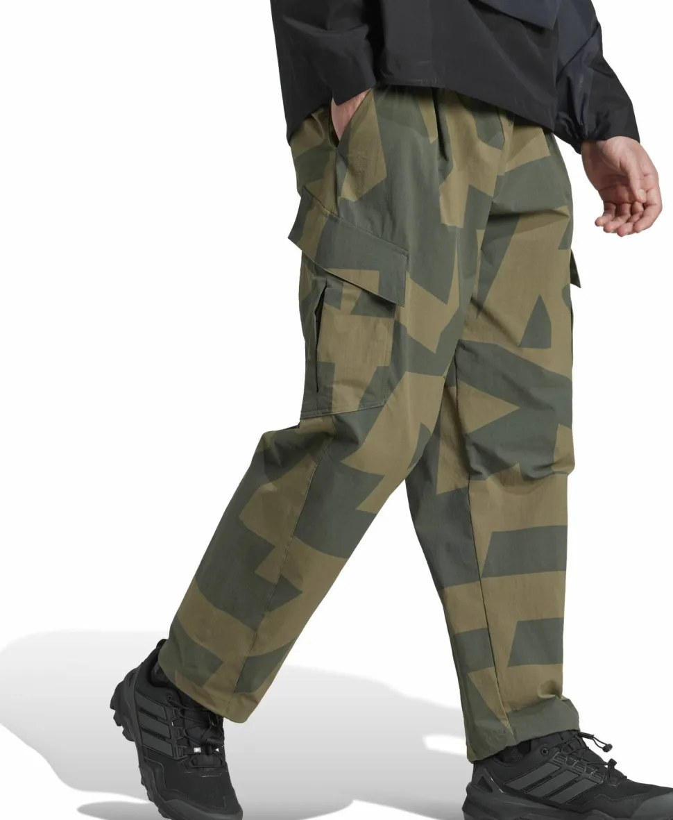 Adidas Men's Cargo Aop Pants Carbon/legivy/olistr/