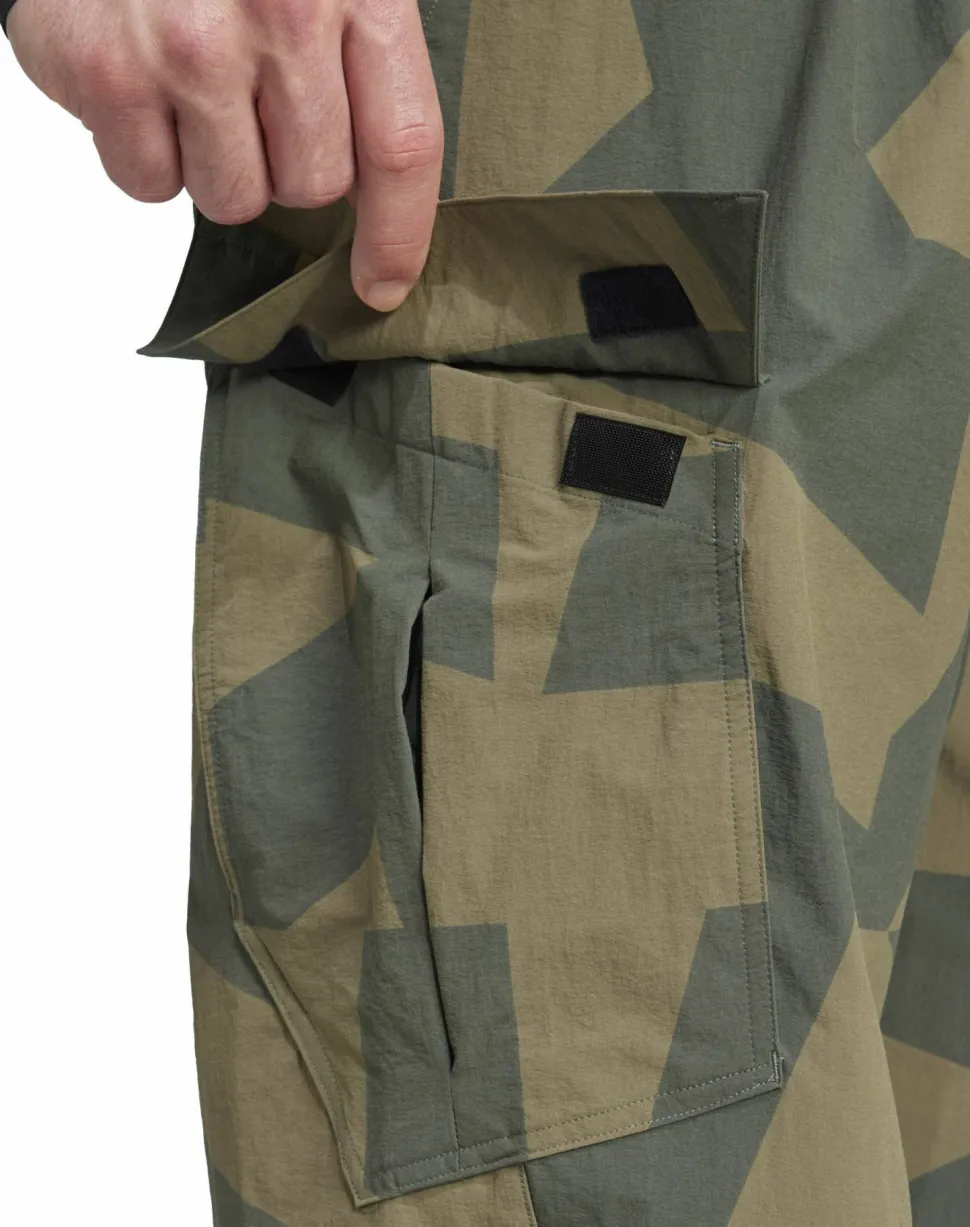 Adidas Men's Cargo Aop Pants Carbon/legivy/olistr/
