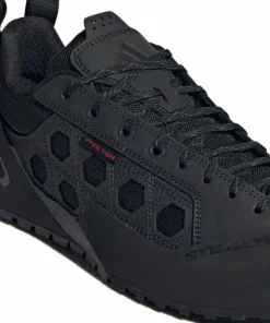 Adidas Men’s Guide Tennie Core Black/Carbon/Core Black