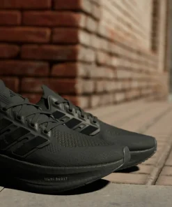 Adidas Men's Ultraboost 5 Core Black/Core Black/Core Black