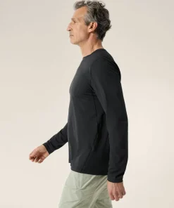 Arc'teryx Men's Cormac Crew Neck LS Black
