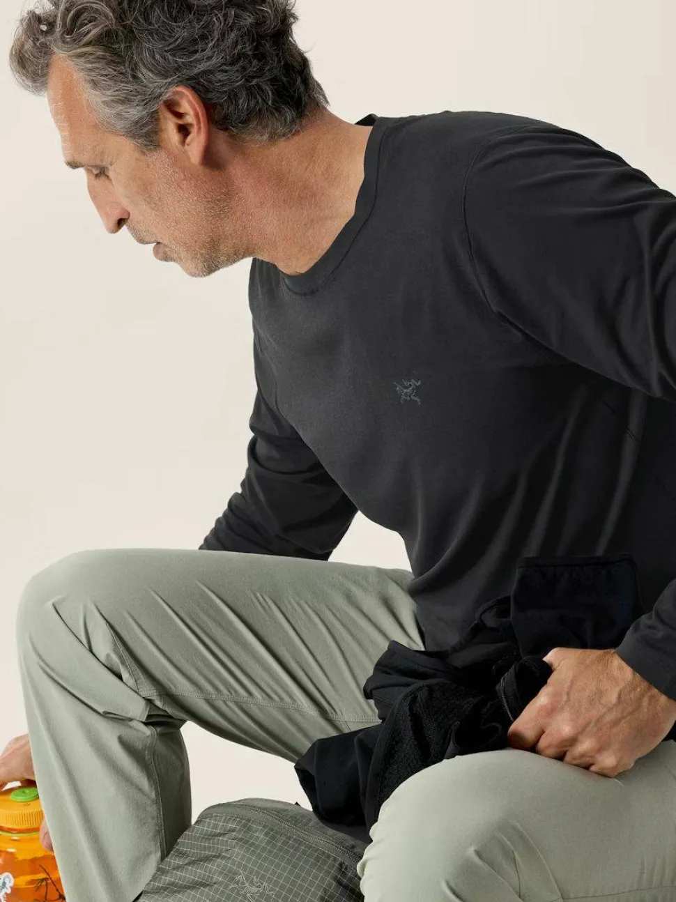 Arc'teryx Men's Cormac Crew Neck LS Black