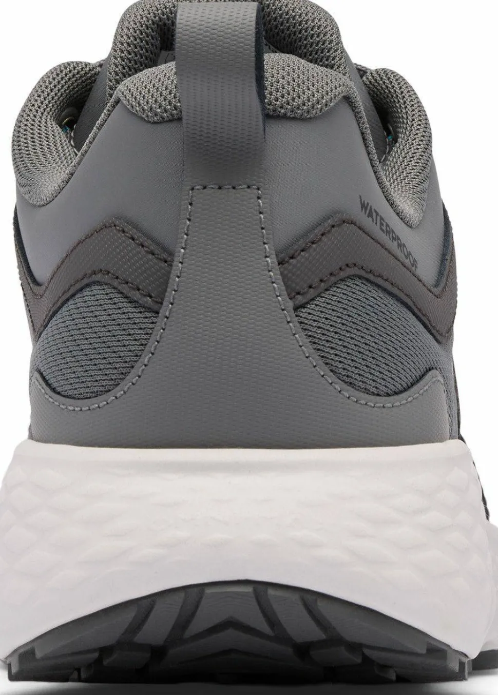 Columbia Men's Peakfreak Roam Waterproof Ti Grey Steel, River Blue