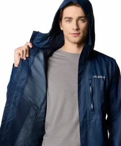 Columbia Men's Pouring Adventure III Jacket Collegiate Navy