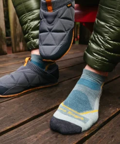 Darn Tough Men's Light Hiker No Show Lightweight with Cushion Seafoam