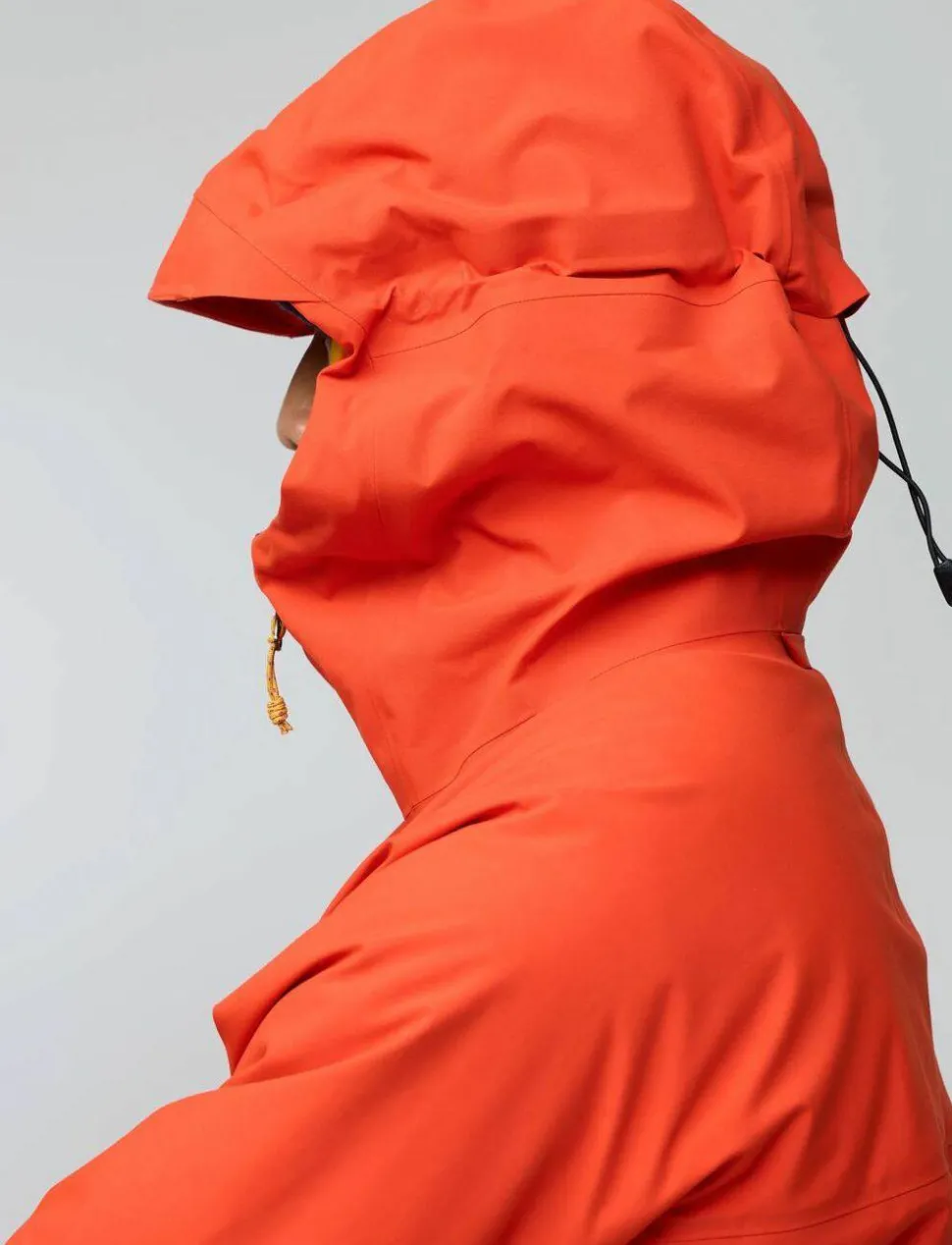 Fjällräven Men's Bergtagen GORE-TEX Pro Jacket Flame Orange