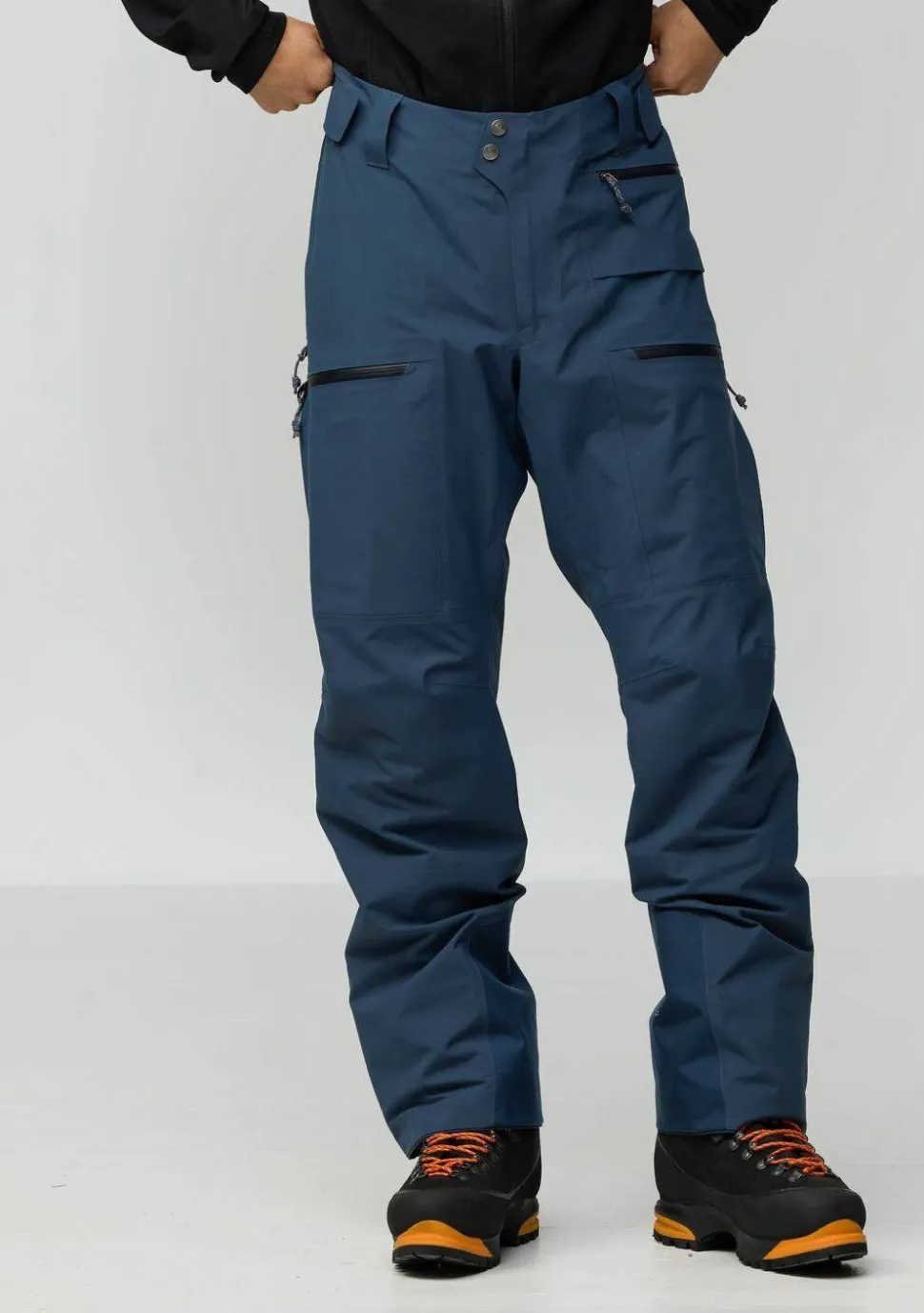 Fjällräven Men's Bergtagen GORE-TEX Pro Trousers Black