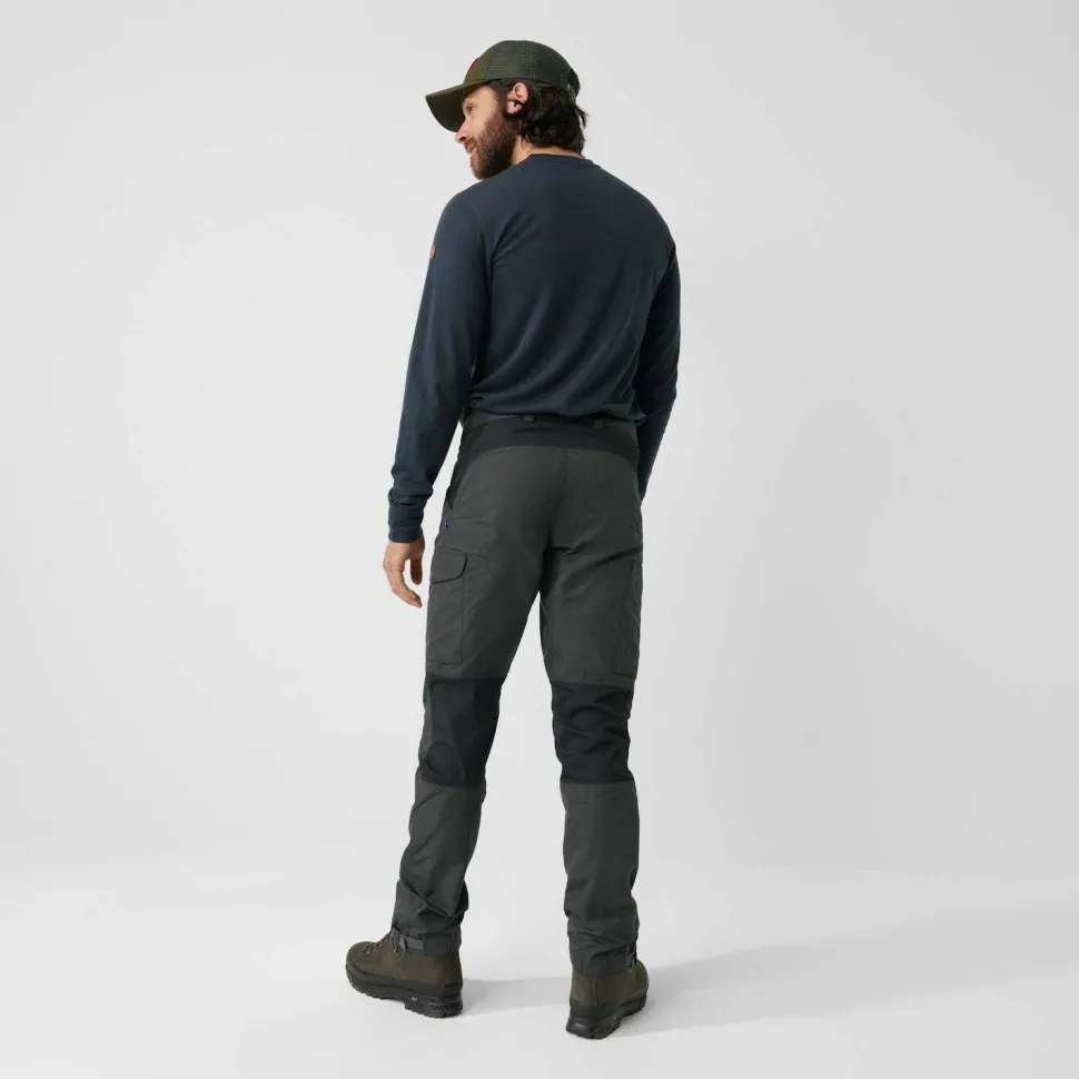 Fjällräven Men's Kaipak Trousers Dark Grey-Black