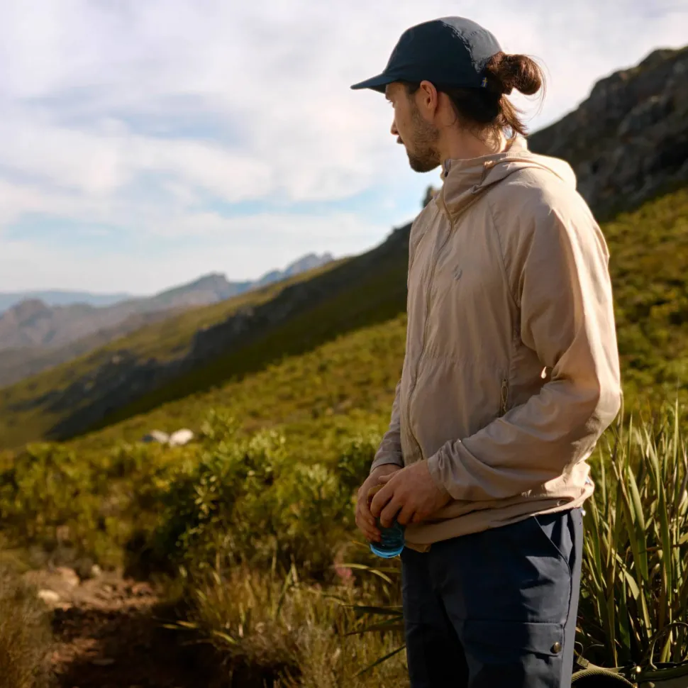 Fjällräven Men's Keb Lätt Wind Jacket Fossil