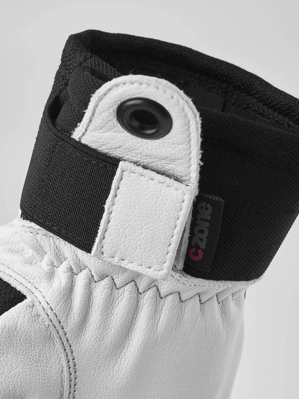 Hestra Couloir 5 Finger Black/Off White