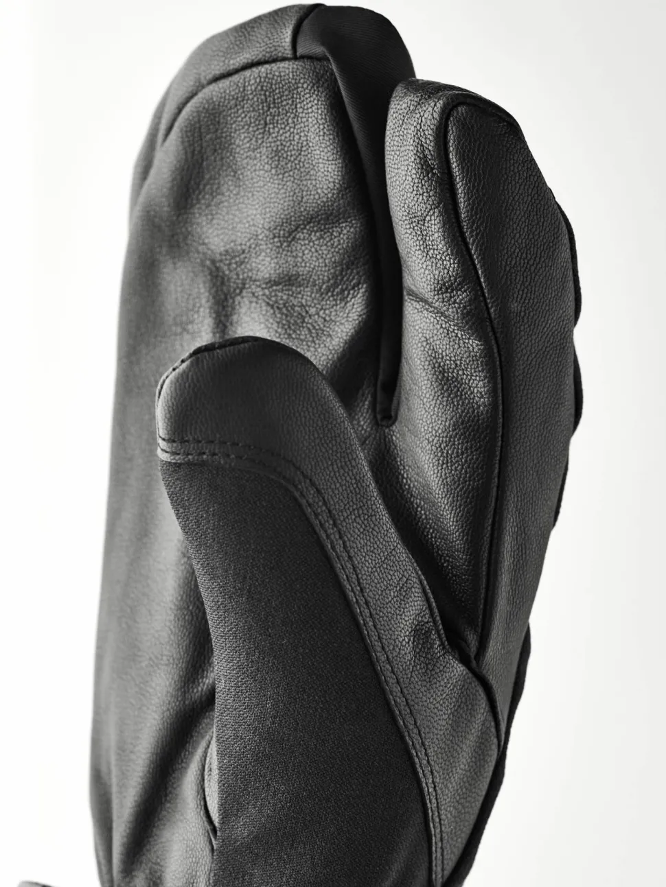Hestra CZone Mountain - 3 Finger Black
