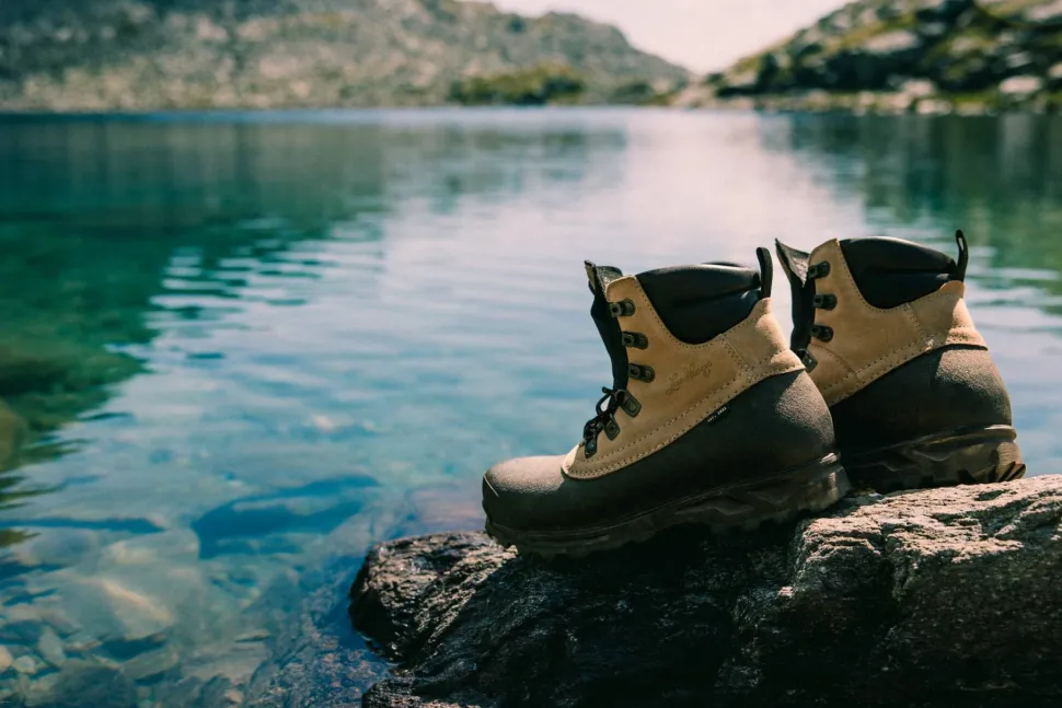 Lundhags Tjakke II Trekking Boot Mid Driftwood