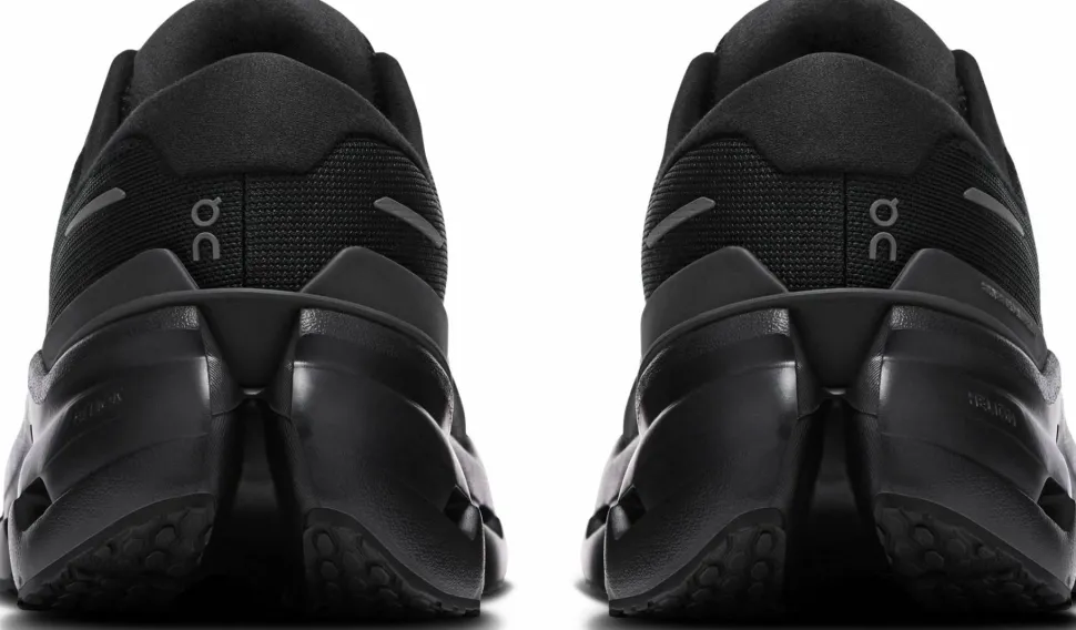 On Men's Cloudrunner 3 Black/Black