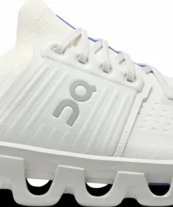 On Men's Cloudswift 4 Ivory/Wolf