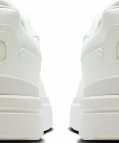 On Men's The Roger Advantage White/White