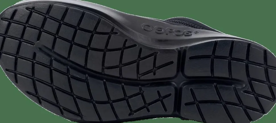 OOFOS Men's OOcoozie Sport Black