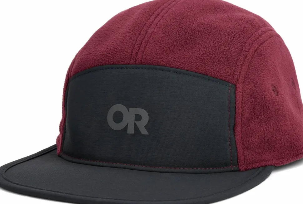 Outdoor Research Men's Howling Wind 5-P Cap Winterberry/blk