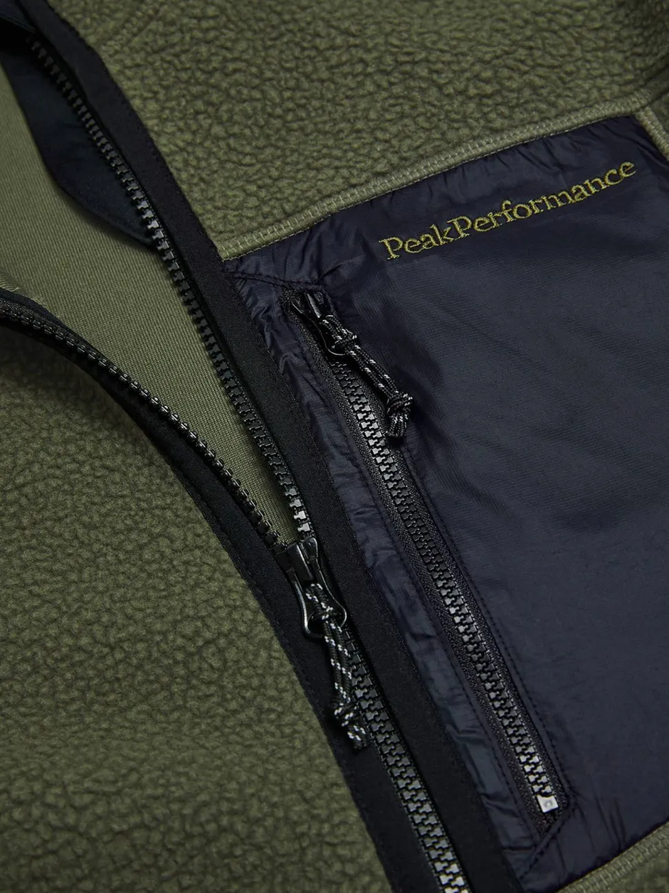 Peak Performance Men's Naturerush Pile Zip Jacket Pine Needle