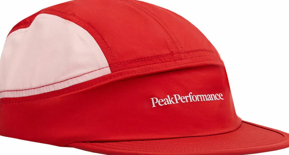 Peak Performance Trail Cap Red Pompeian