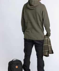 Pinewood Men's Everyday Travel Full Zip Sweater