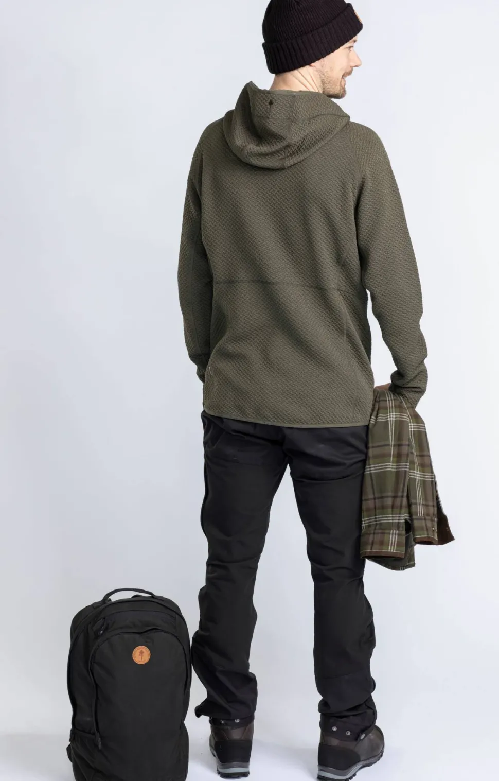 Pinewood Men's Everyday Travel Full Zip Sweater
