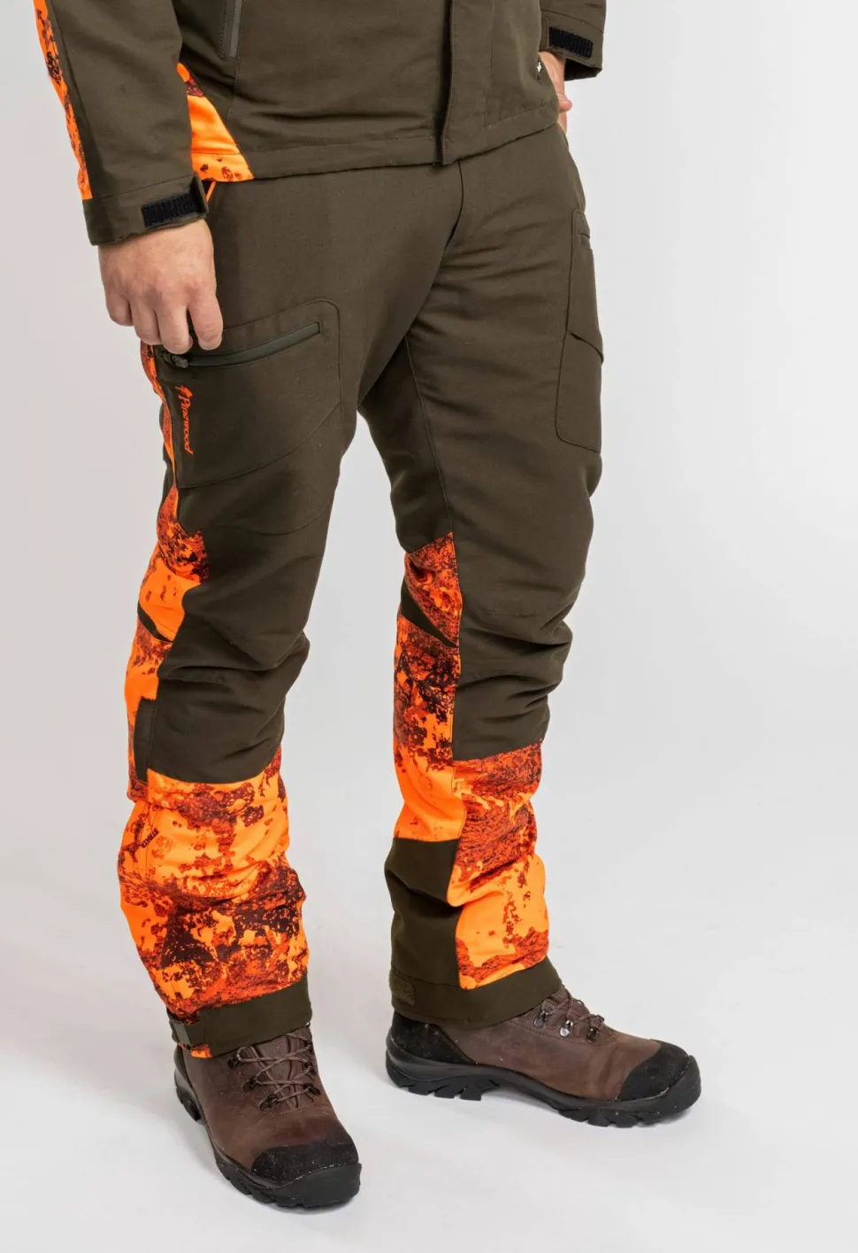 Pinewood Men's Hunter Pro Xtreme 2.0 Camou Trousers-C Mossgreen/Strata Blaze