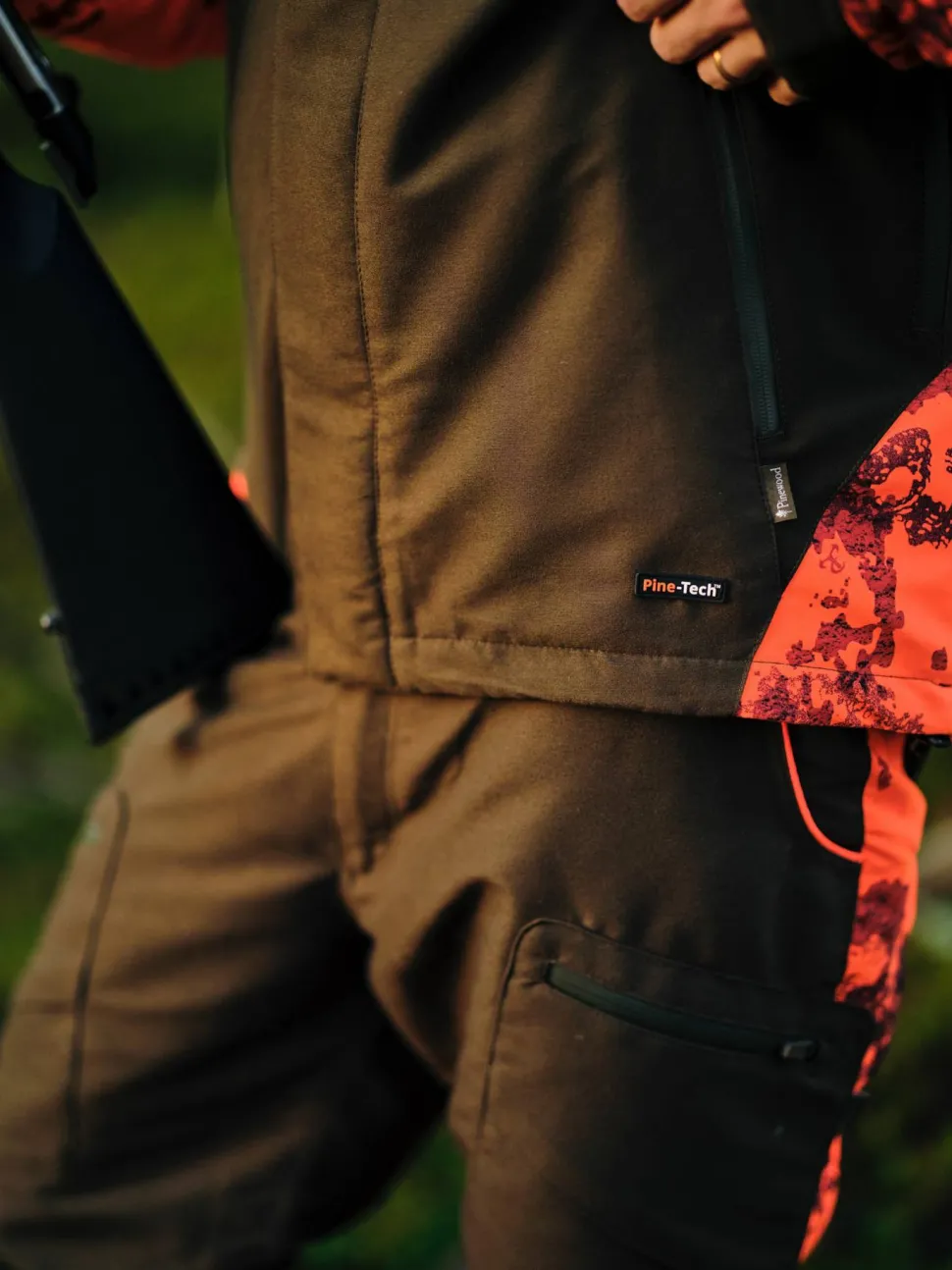Pinewood Men's Hunter Pro Xtreme 2.0 Camou Trousers-C Mossgreen/Strata Blaze