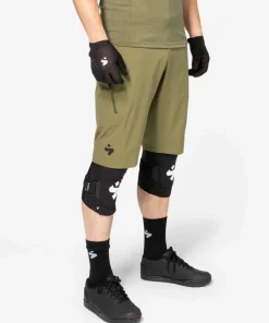 Sweet Protection Men's Hunter Slashed Shorts Woodland