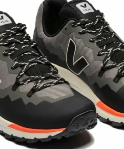 Veja Men's Fitz Roy Trek-Shell Basalte Black