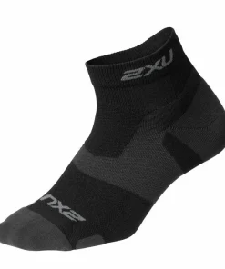 2XU Vectr Light Cush 1/4 Crew Sock Black/Titanium